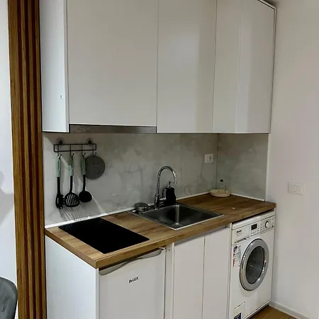 Central Apartments Tirana * Tiran